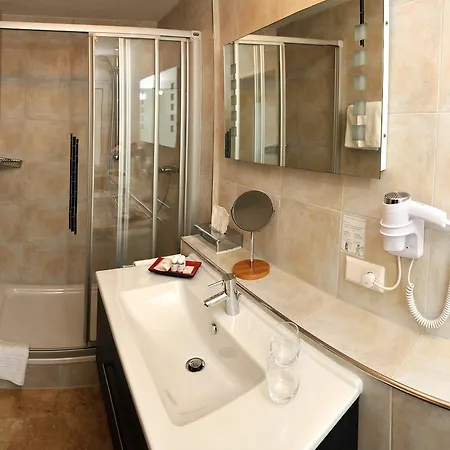 Hotel Nothwang 3*