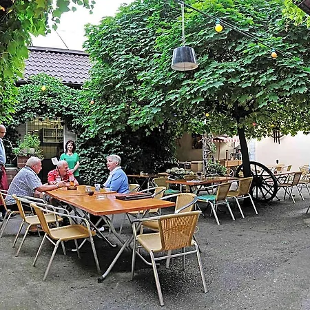 Nothwang Hotel